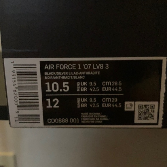 Air Force 1 ‘07 LV8 3 - Picture 4 of 5